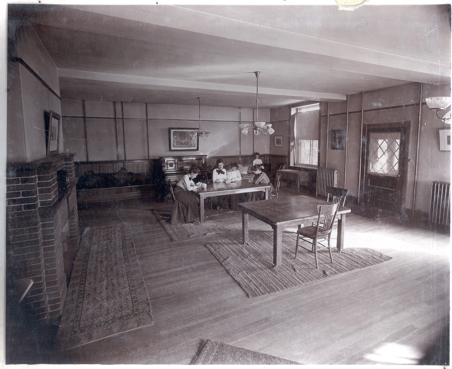 Ticknor Hall Ground Floor South Entry Parlor 1904 <span class="cc-gallery-credit"></span>
